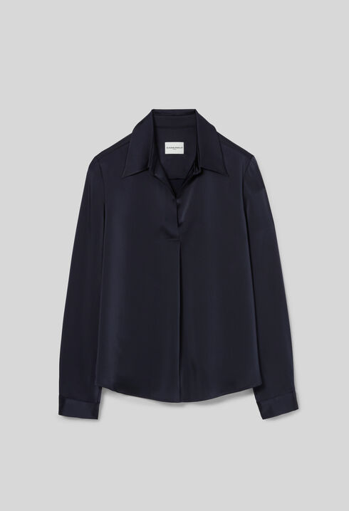 Straight pleated blouse