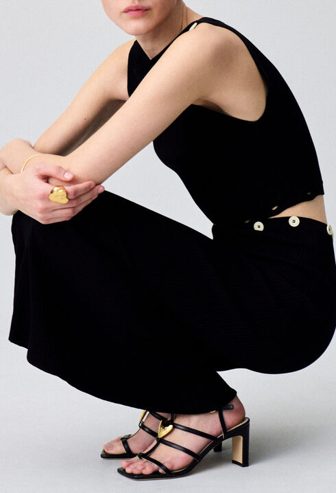 Knielanges Strickkleid