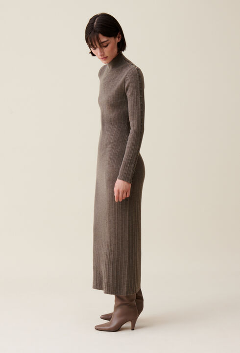 Robe maille col montant