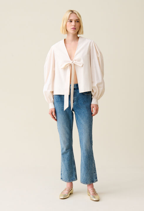 Blouse col V à nouer