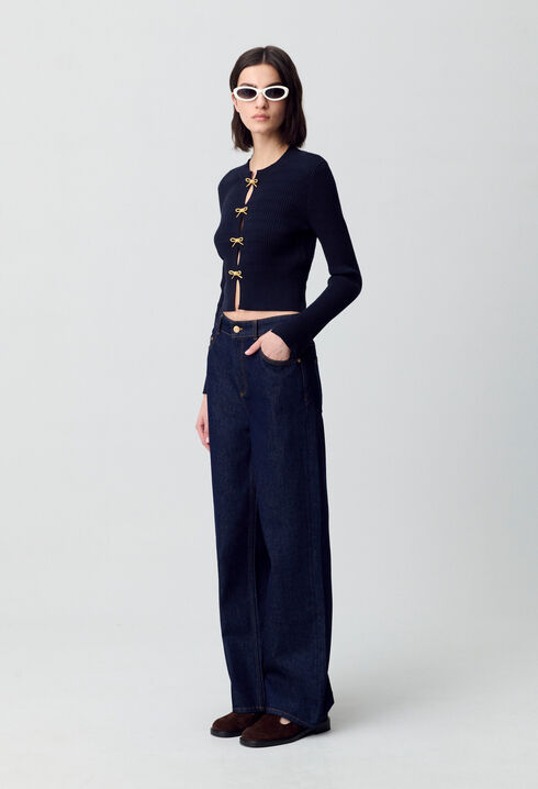 Pull maille fine noeuds