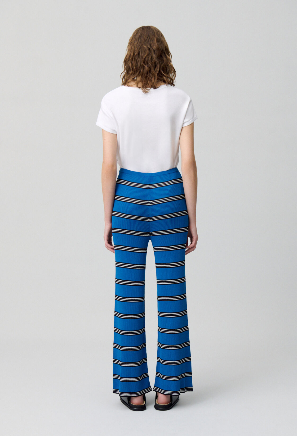 Pantalon slim fine maille