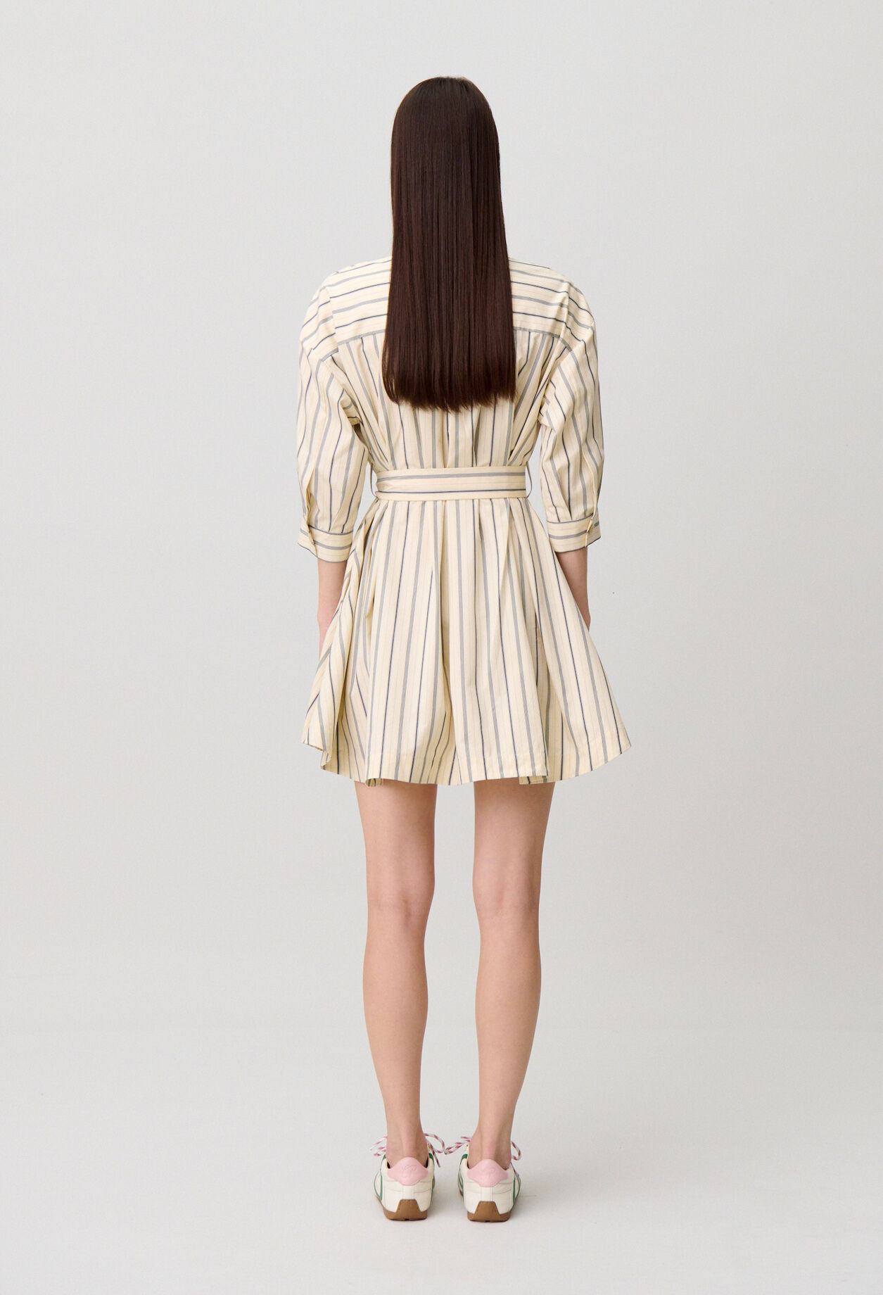 Robe chemise coton cintr&eacute;