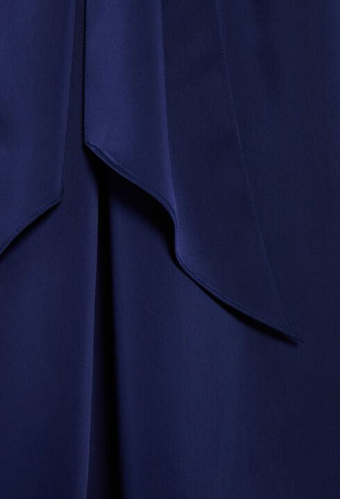 Kurzes Lavalli&egrave;re-Kleid Indigoblau