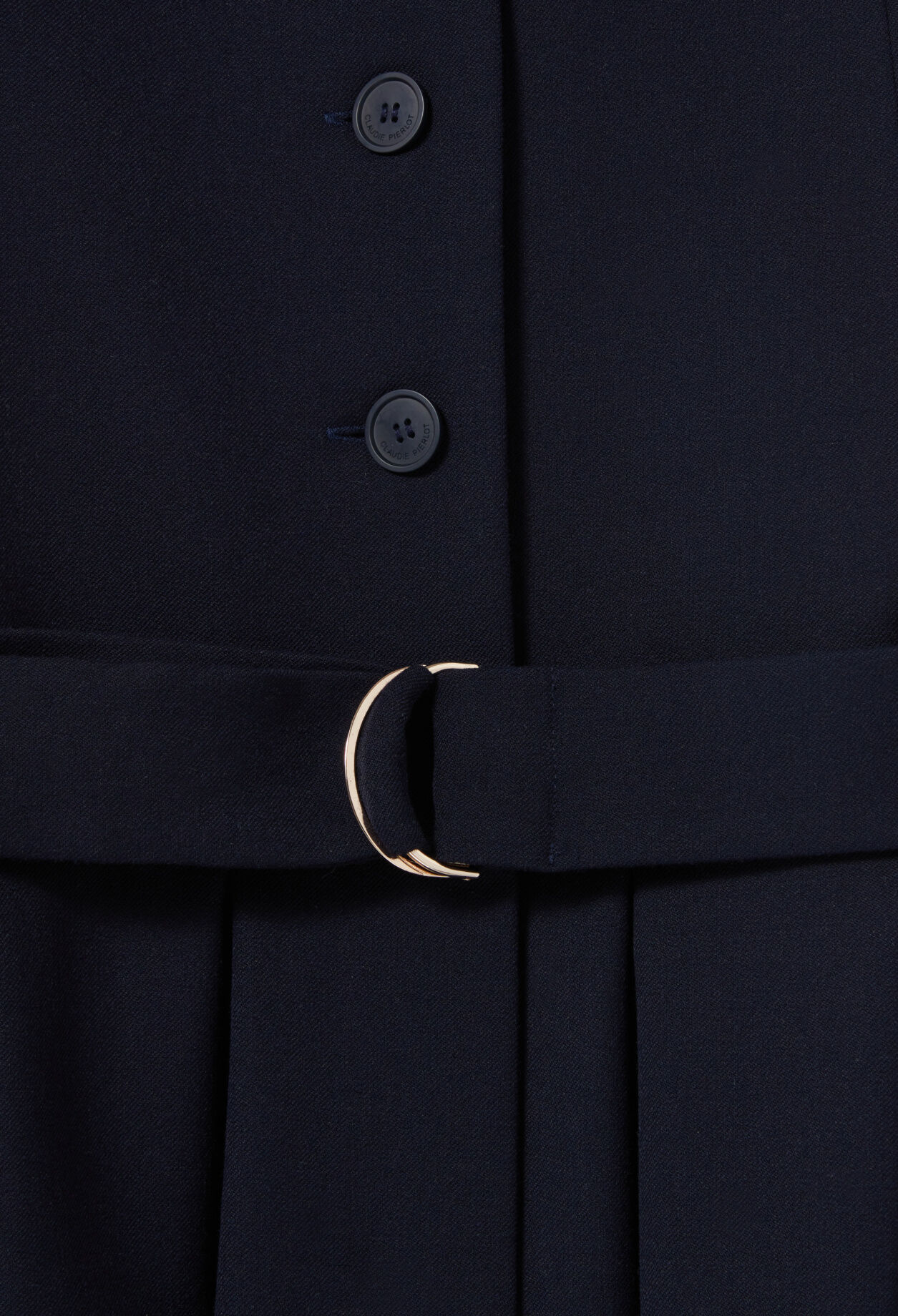 Robe courte cintrée plissée