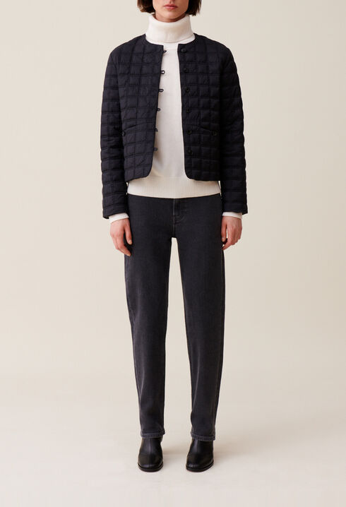Kurze, leichte Steppjacke