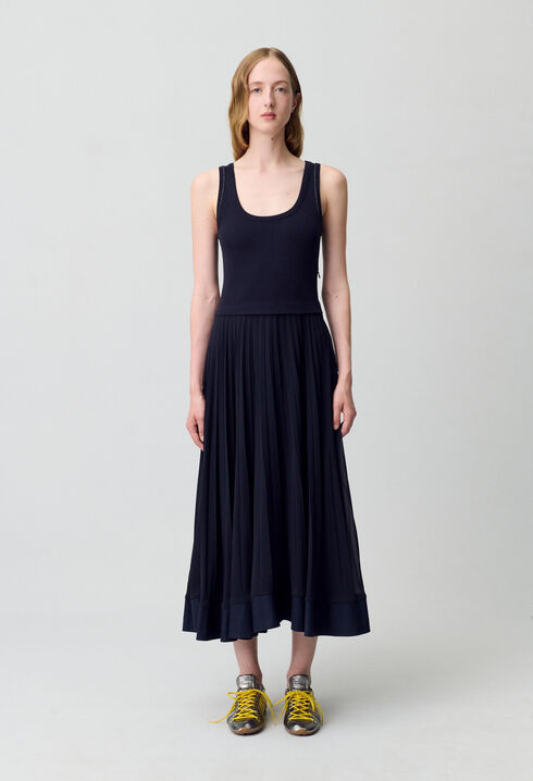 Navy blue long pleated dress