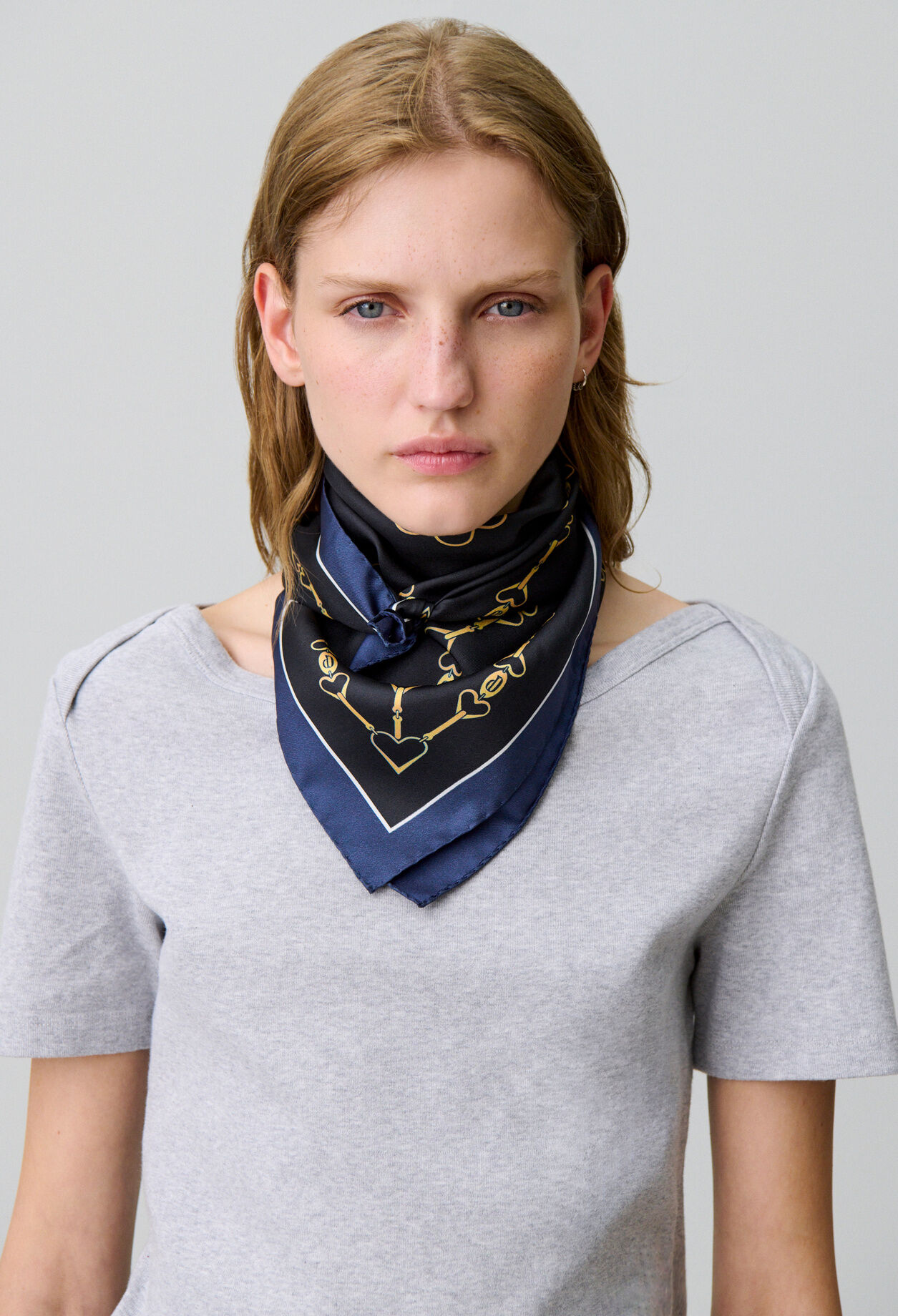 Foulard carré imprimé