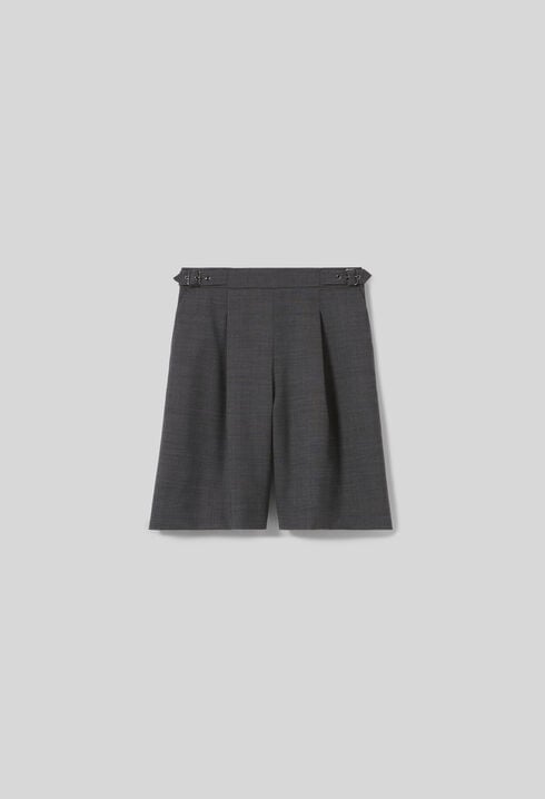 Pleated Bermuda Shorts