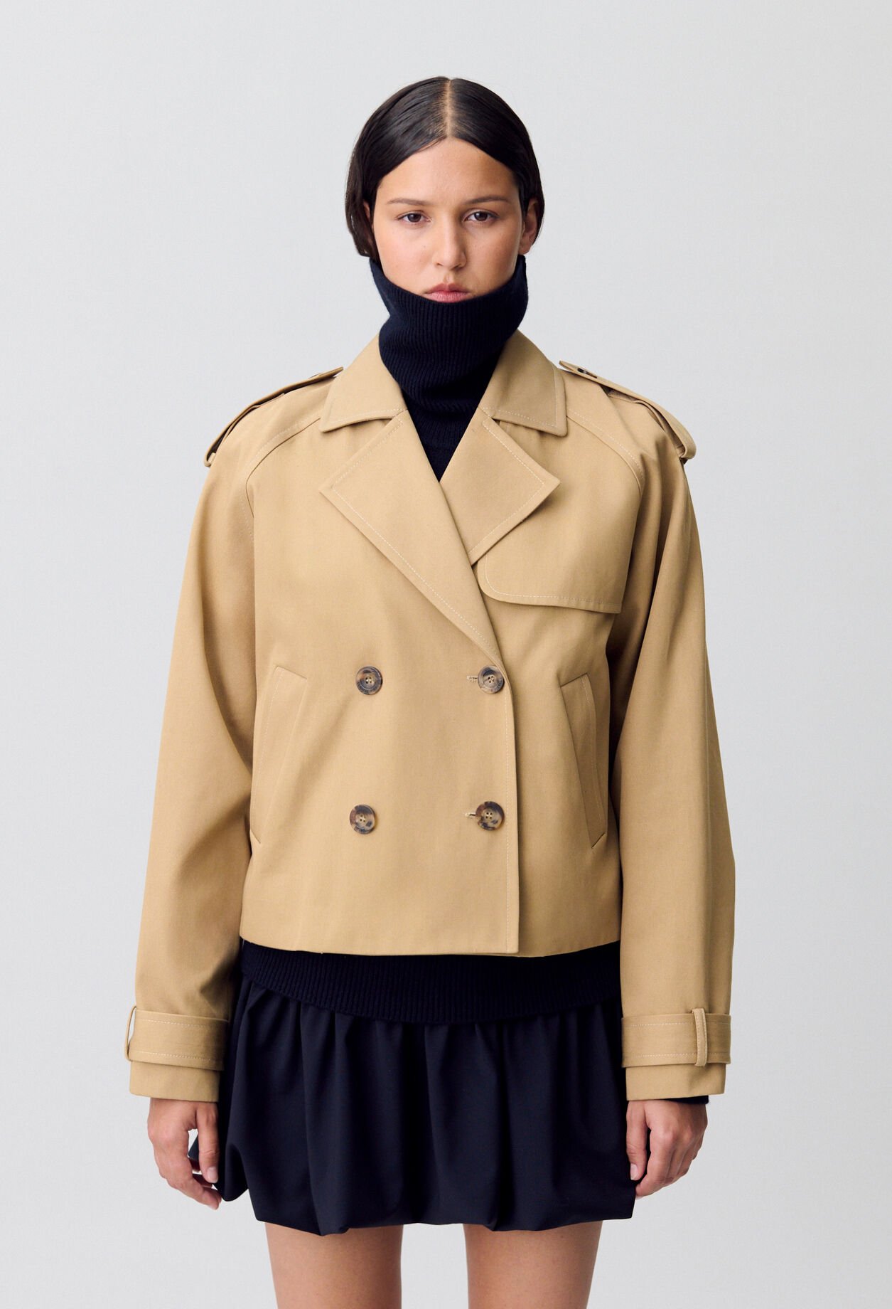 Short trench jacket