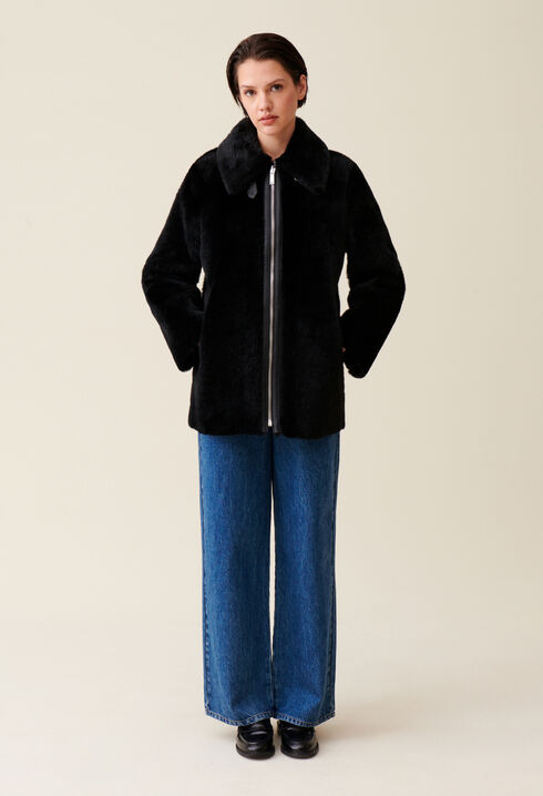 Zipped coat