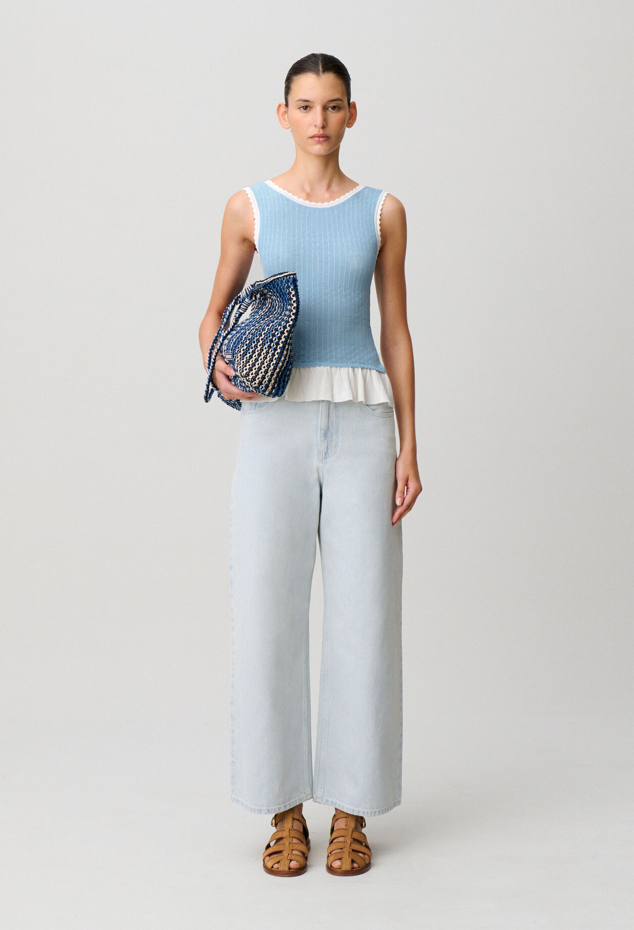 Stricktop mit Rundhals