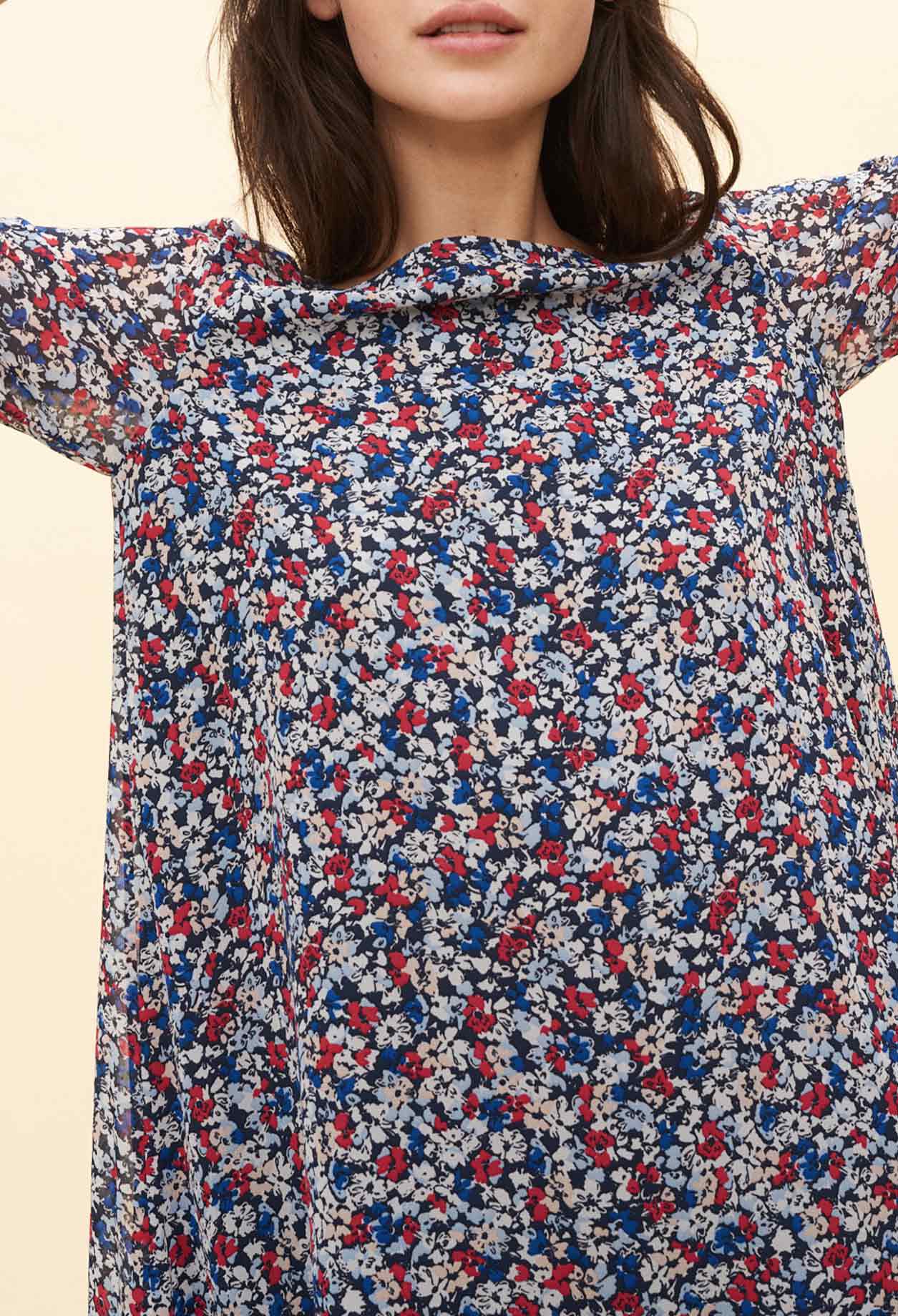 Robe courte fleurie