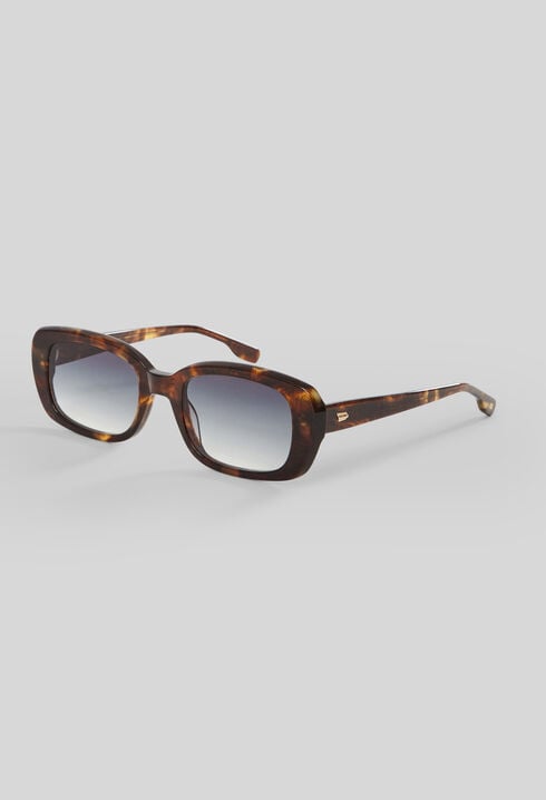 Rectangular sunglasses