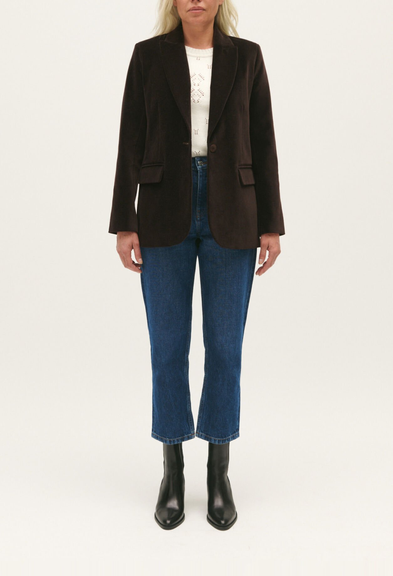 Schokoladenbrauner Blazer aus Samt