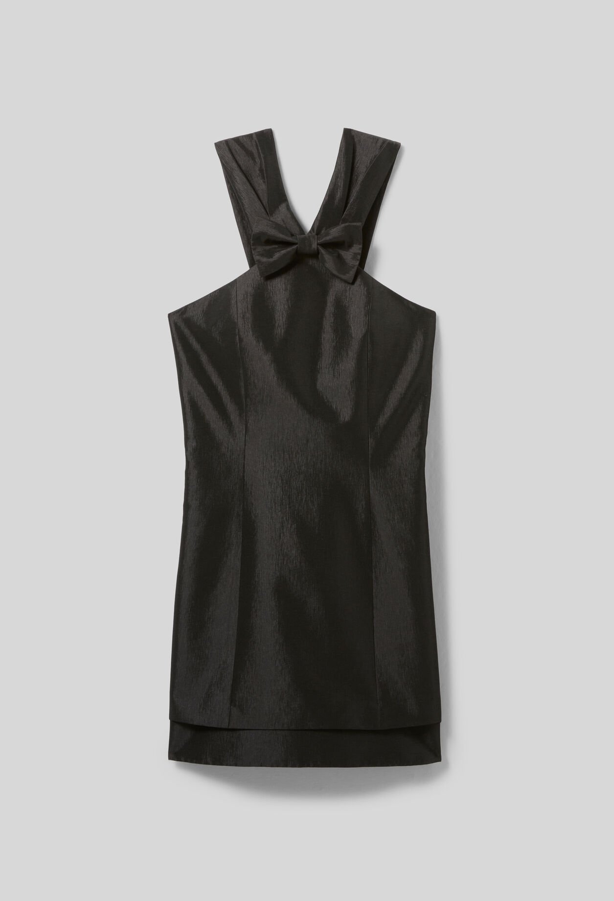 Kurzes Kleid mit Schleife