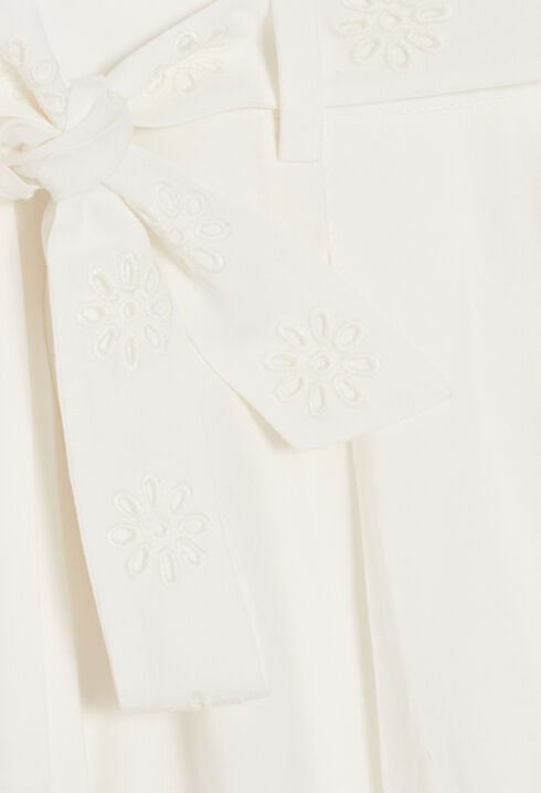 Short taille haute broderie écru