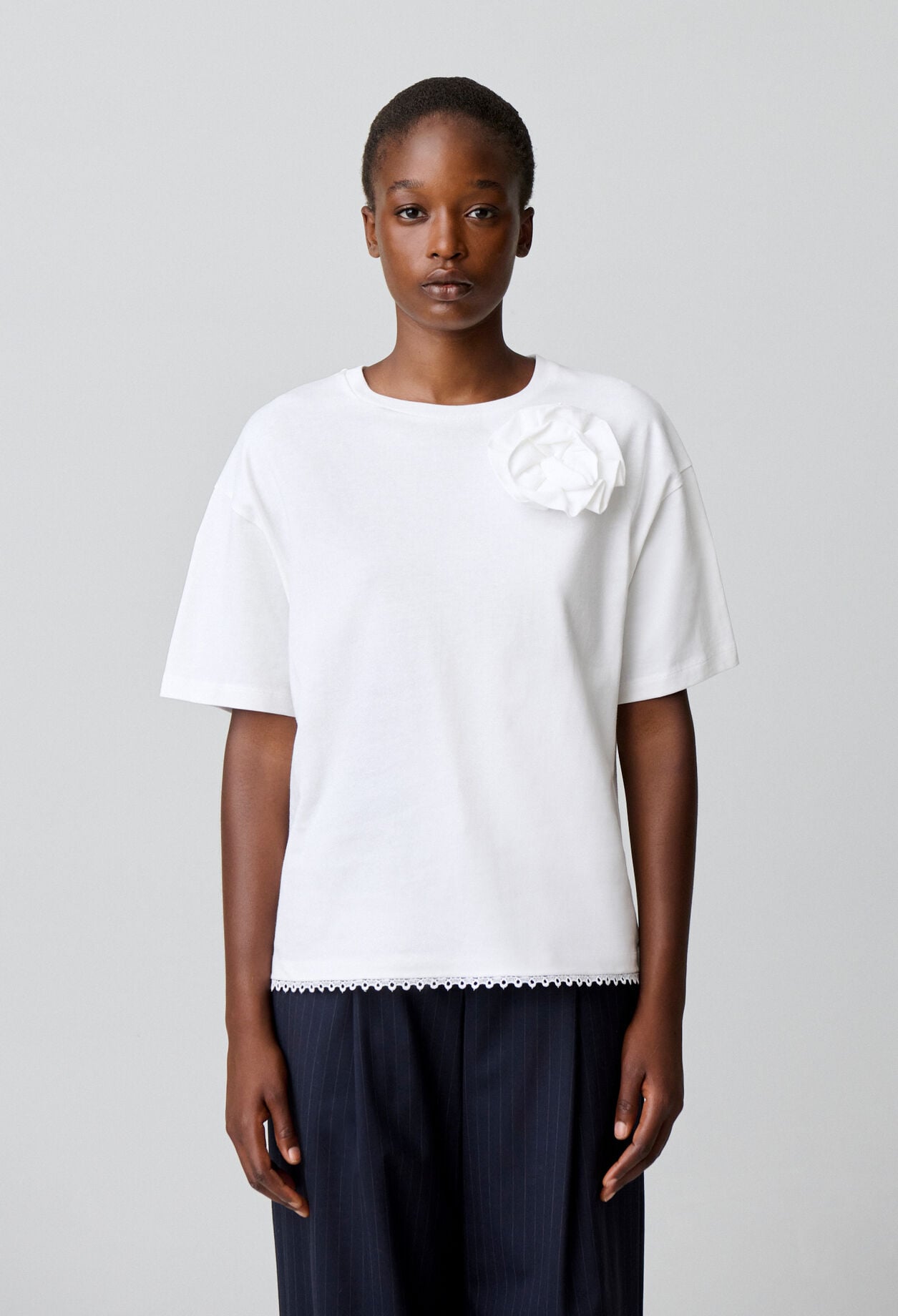 T-shirt jersey fleurs ton sur ton