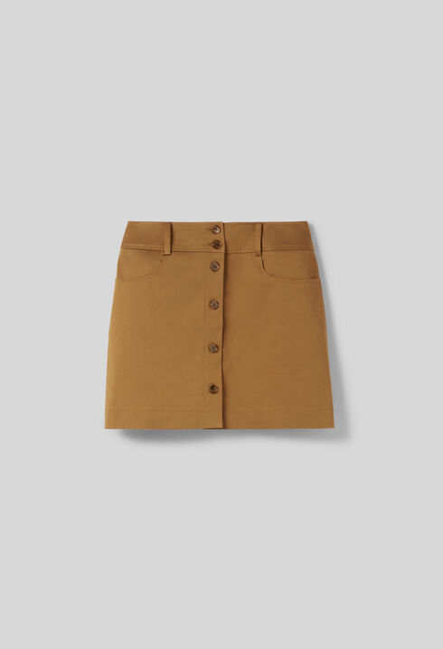 Jupe courte à boutons
