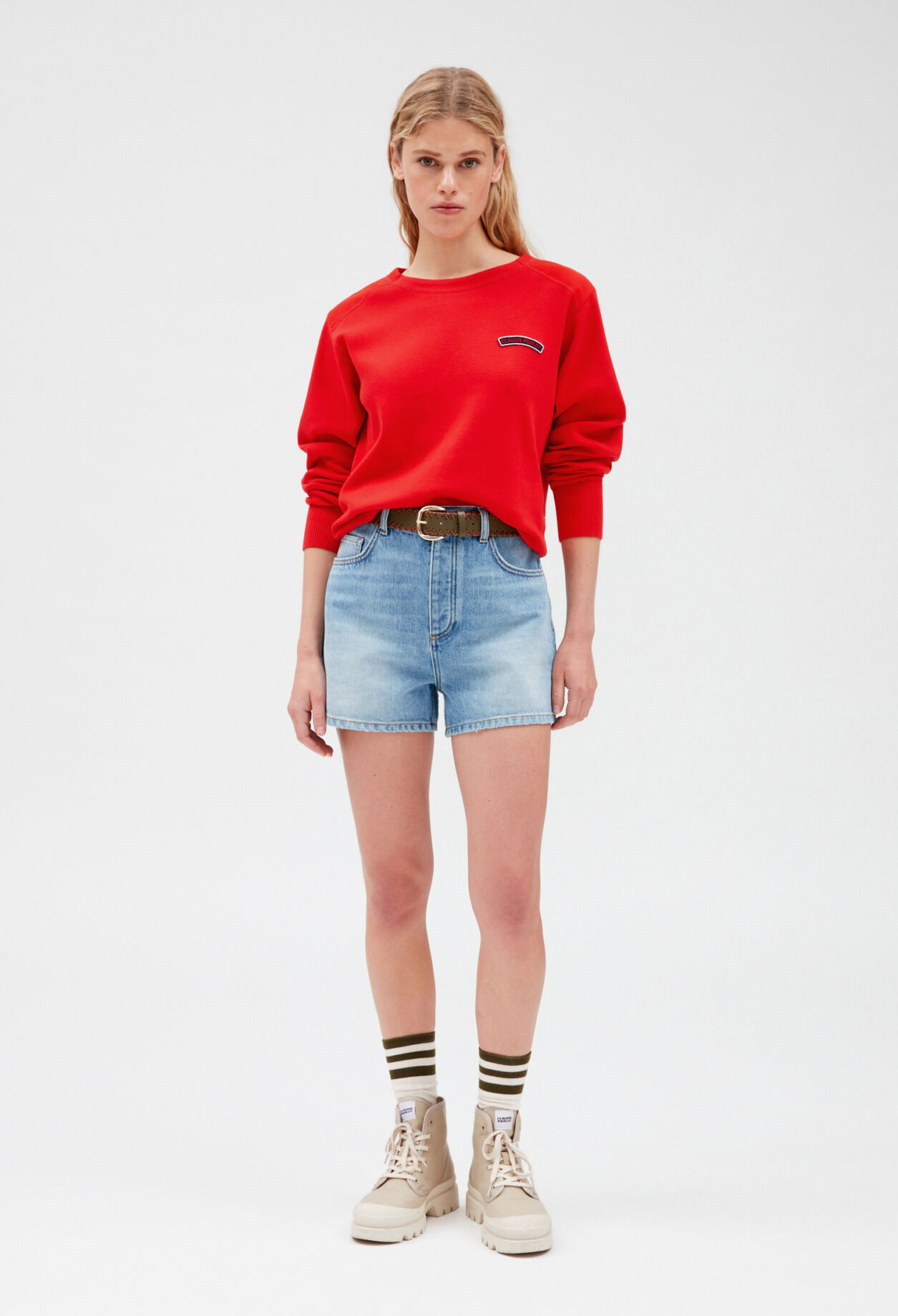 Pull rouge