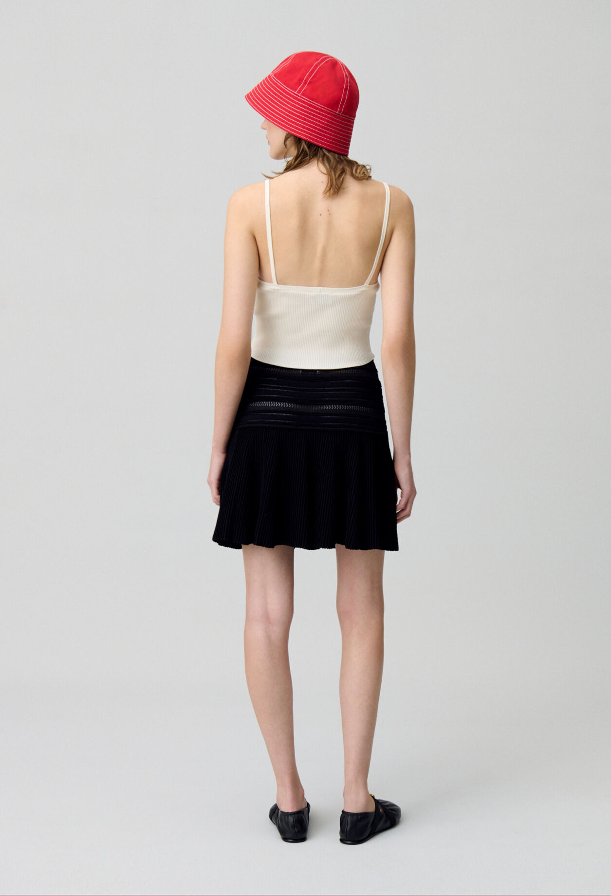 Fine Knit V-Neck Top