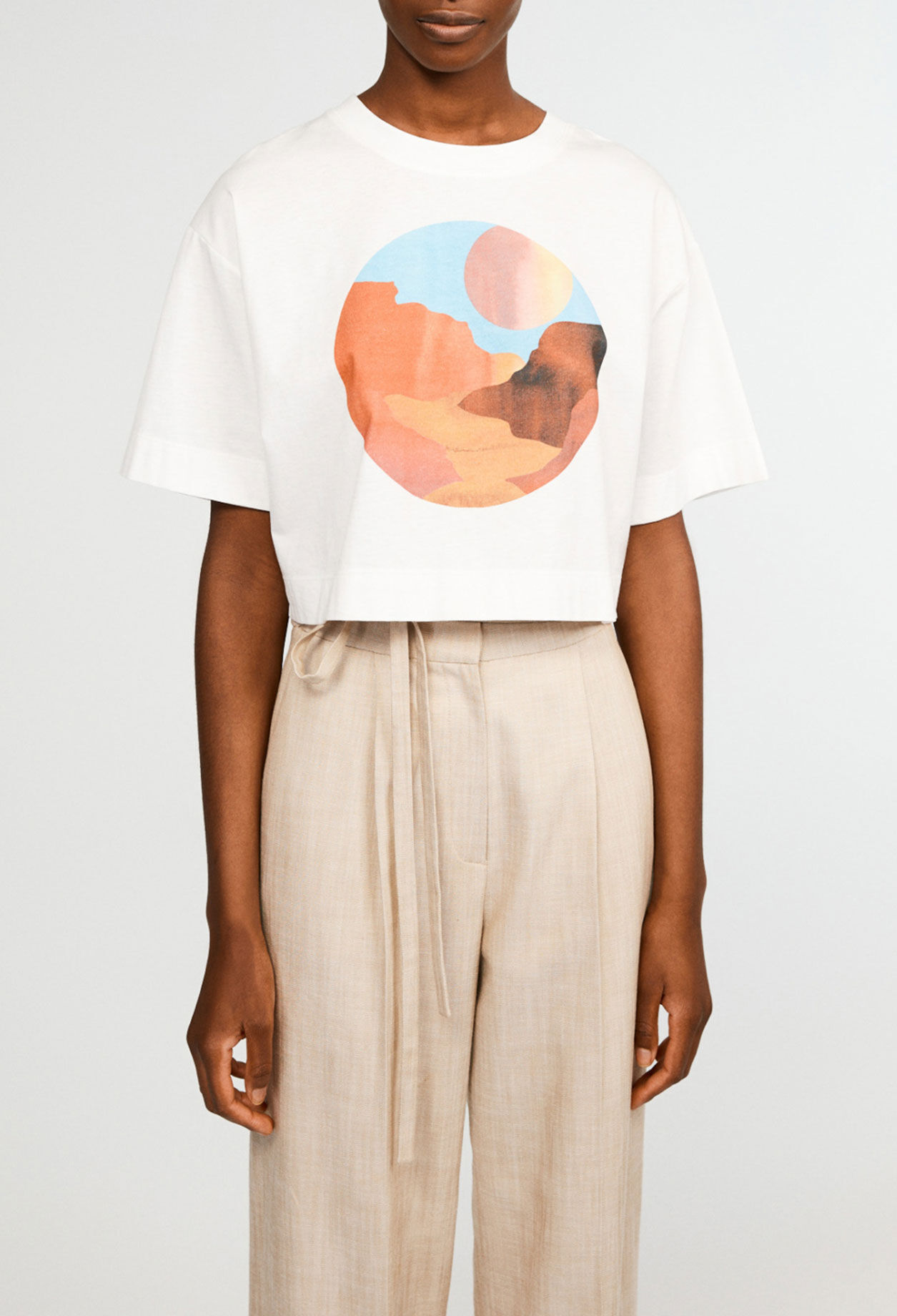 T-shirt court