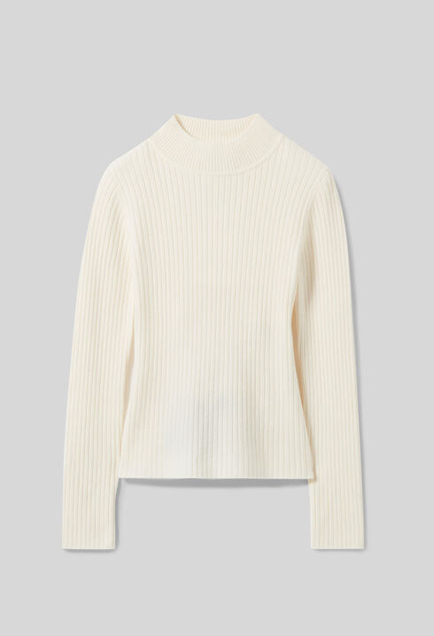 Pull près du corps