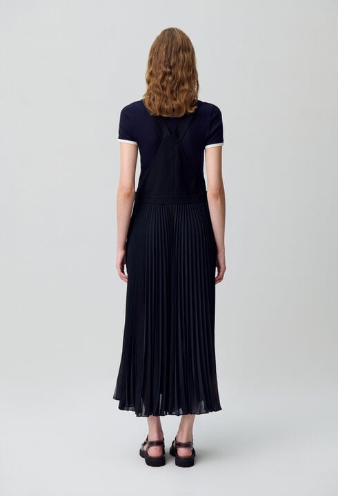 Plissiertes Maxikleid