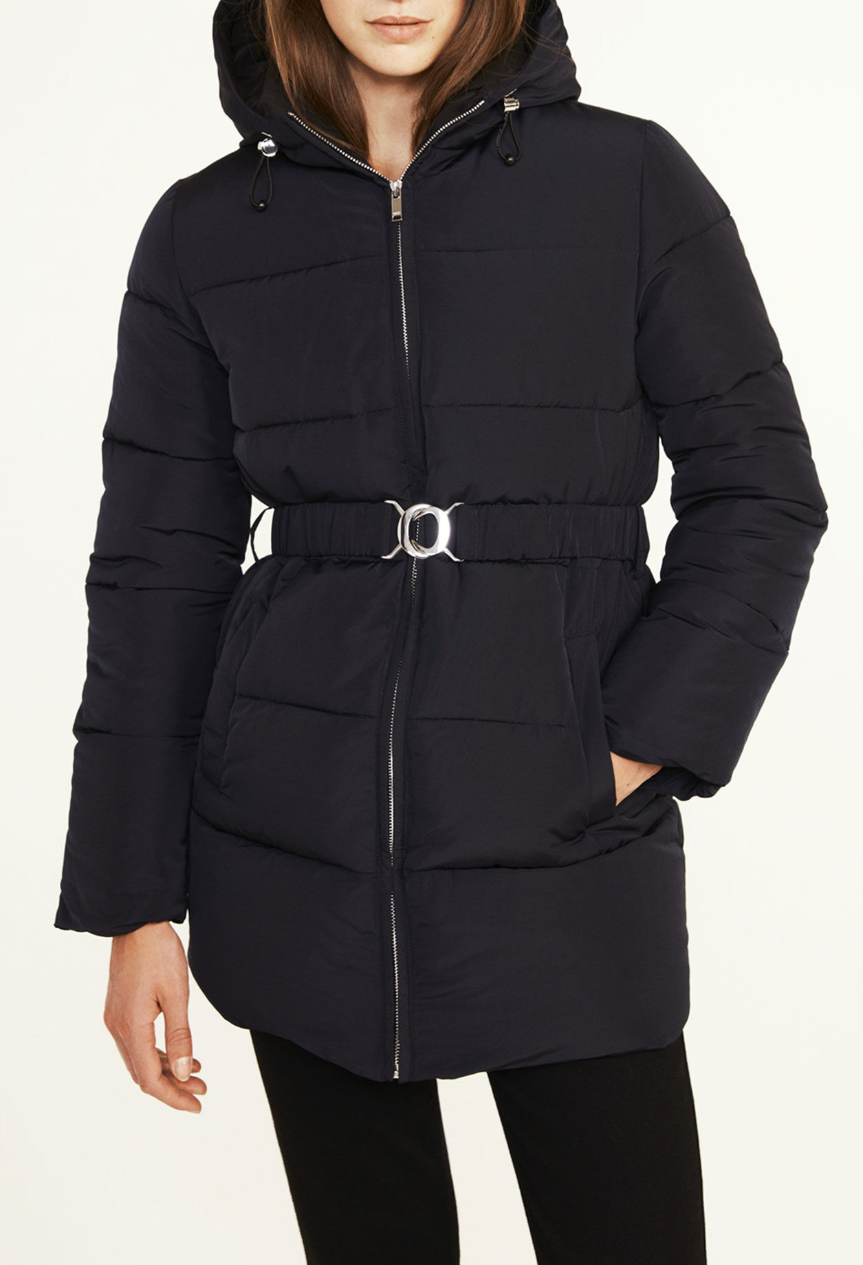 Daunenjacke mit Kapuze