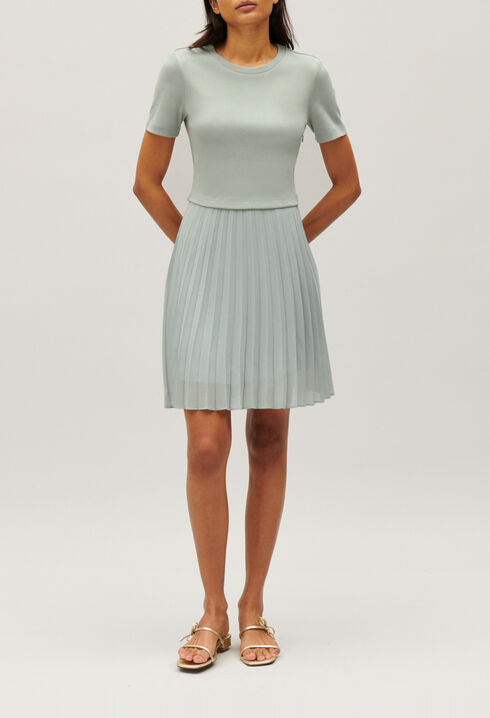 Kurzes, plissiertes Twist-Kleid Mandel
