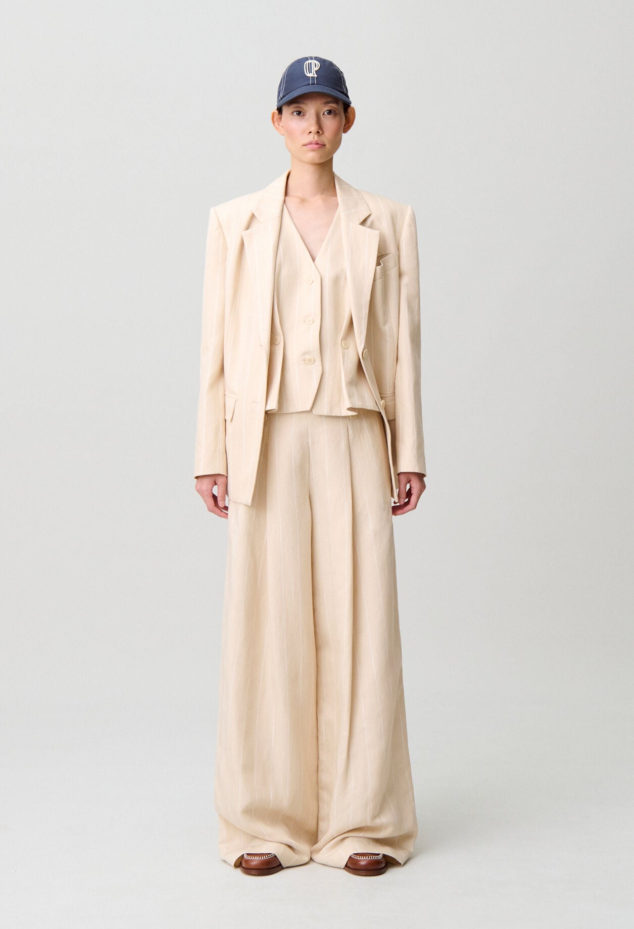 Sleeveless waistcoat