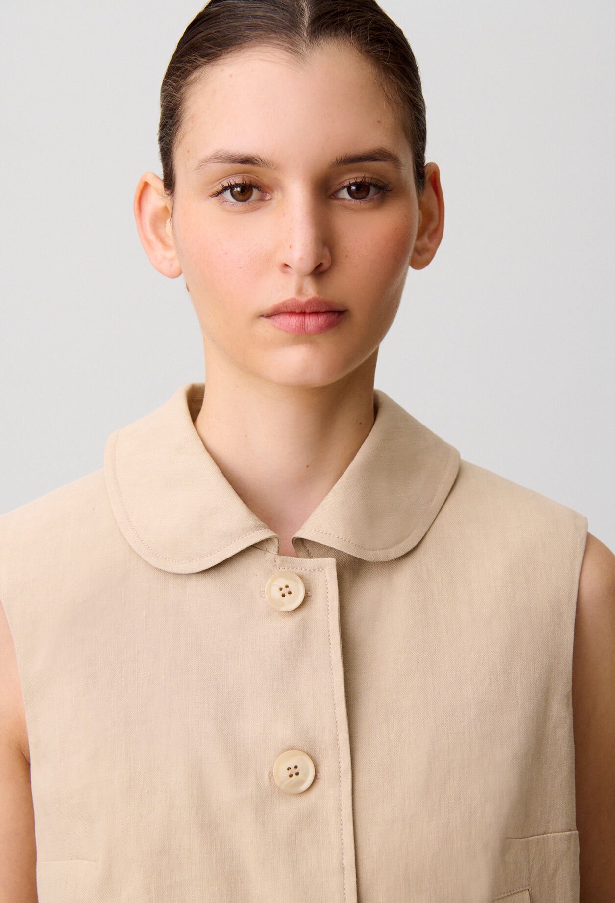 Veste courte tailleur lin