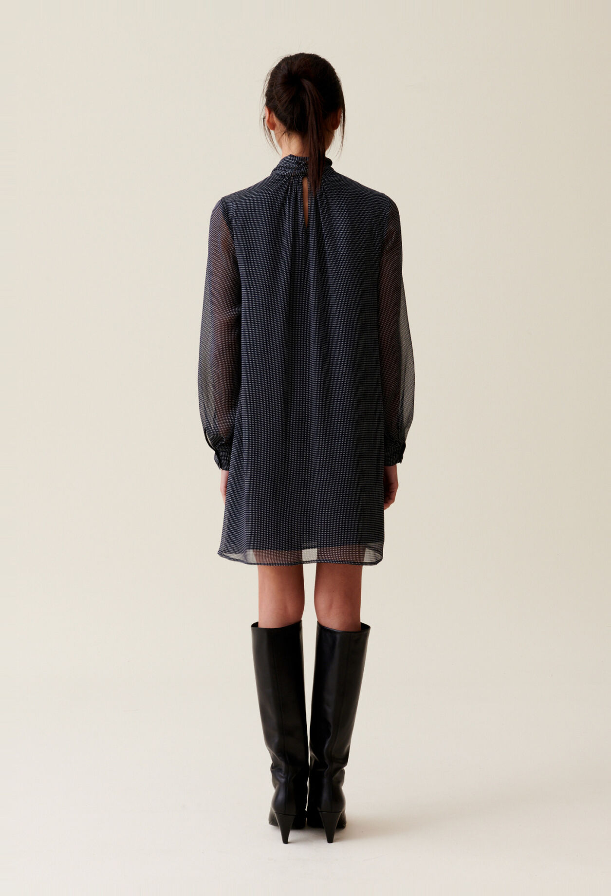 Flowy Dress with Tie Neck