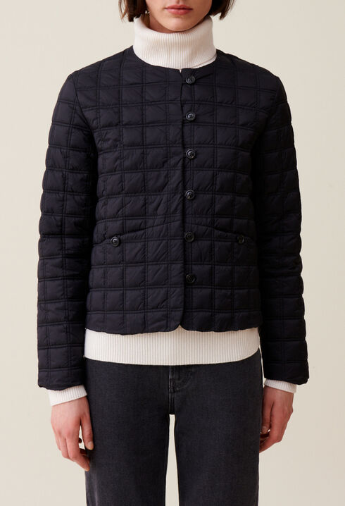 Kurze, leichte Steppjacke