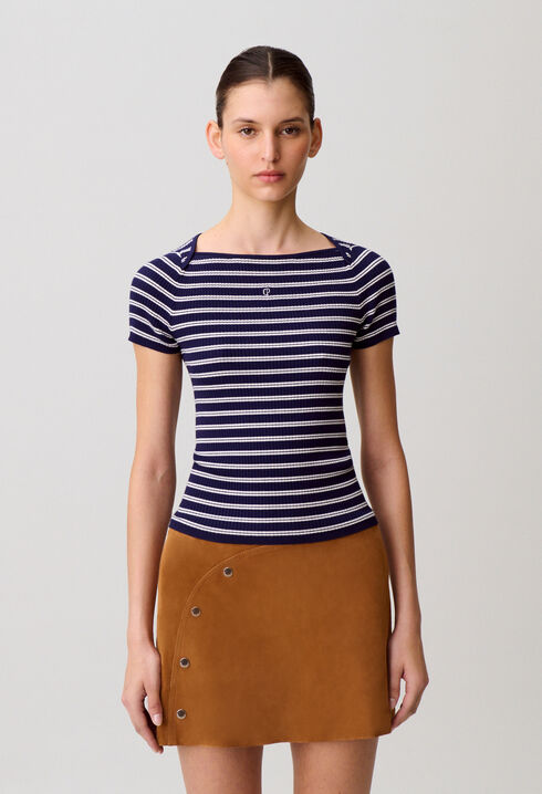 Fine knit top