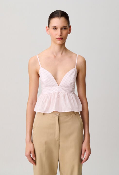 Low-cut top