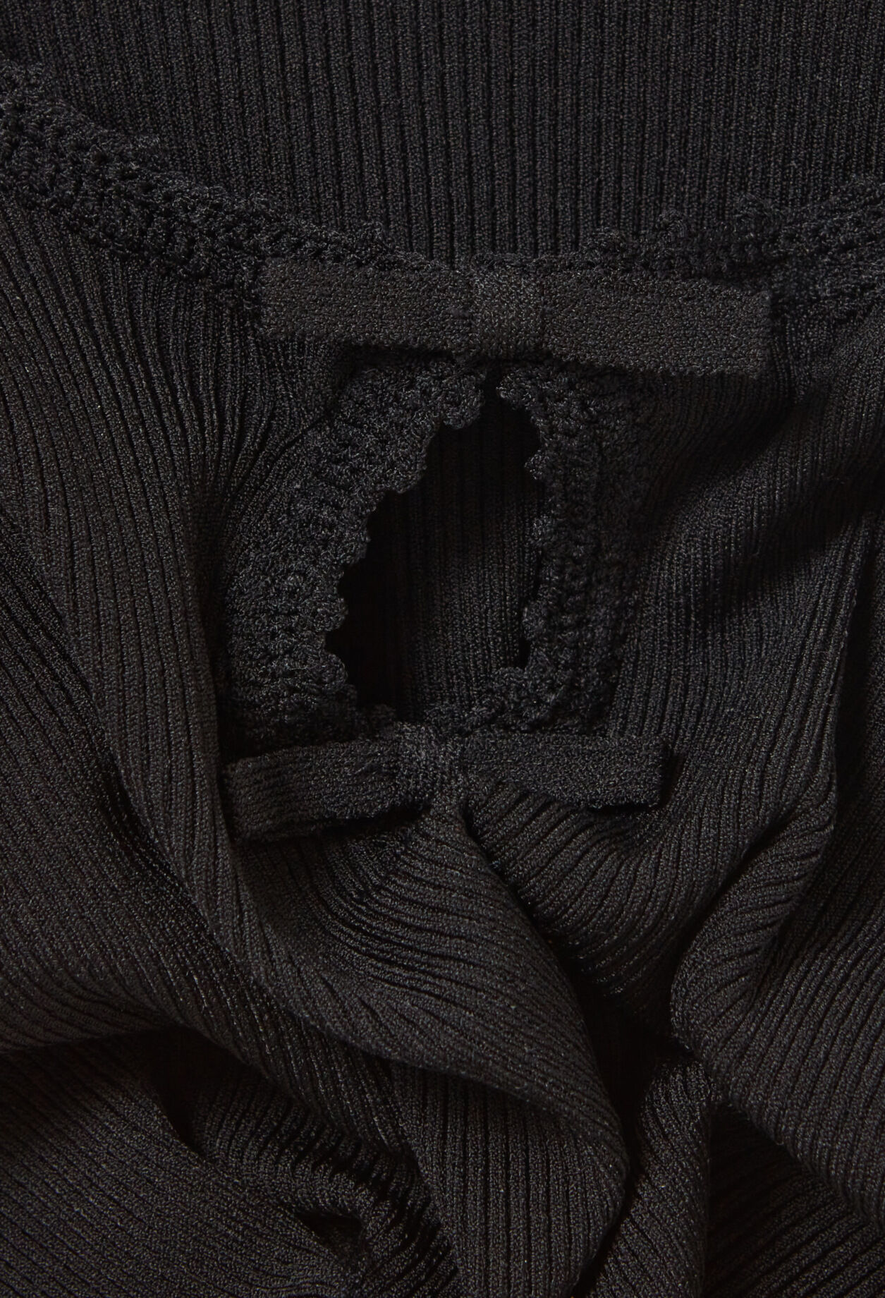 Long sleeve fine knit top