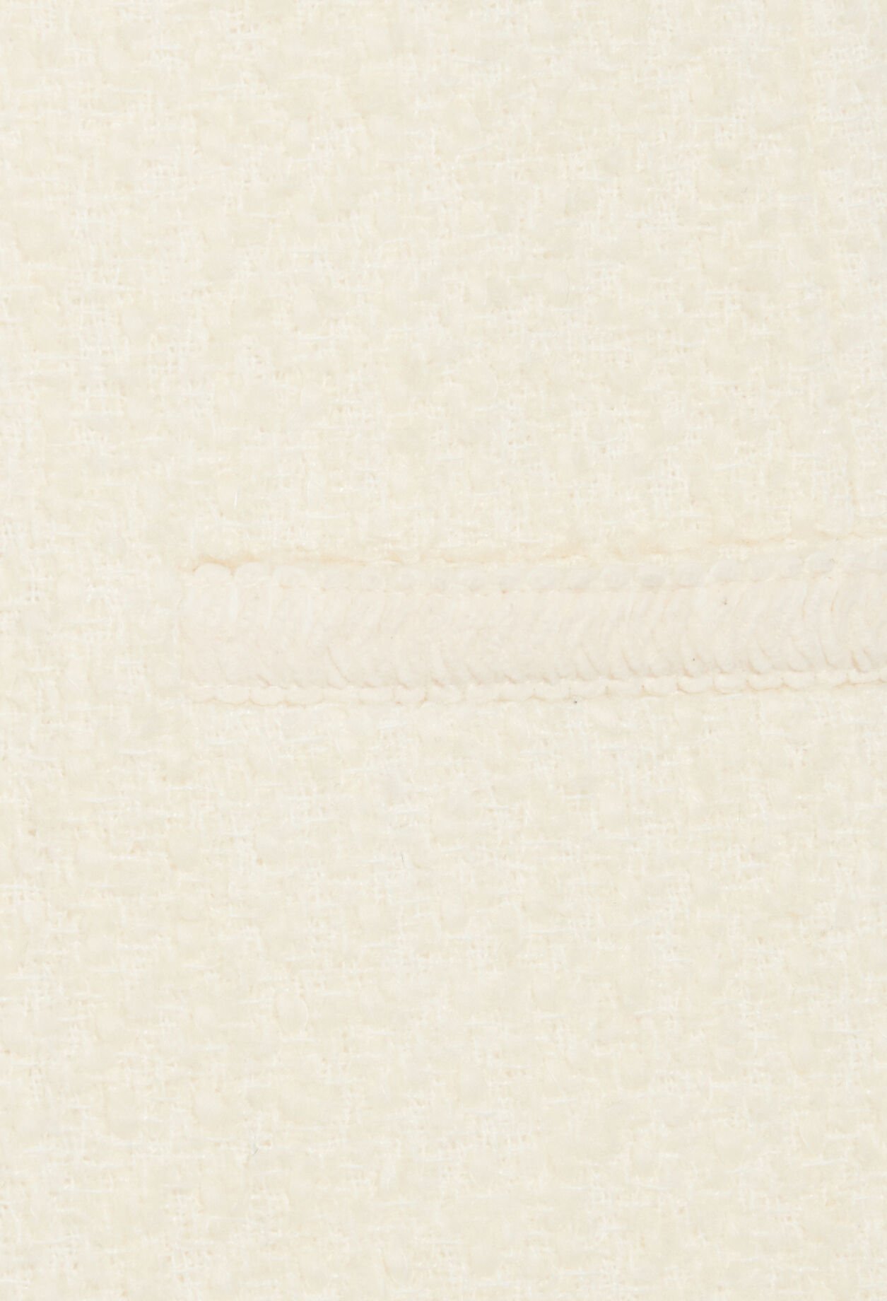 Kurzes elfenbeinfarbenes Kleid Tweed