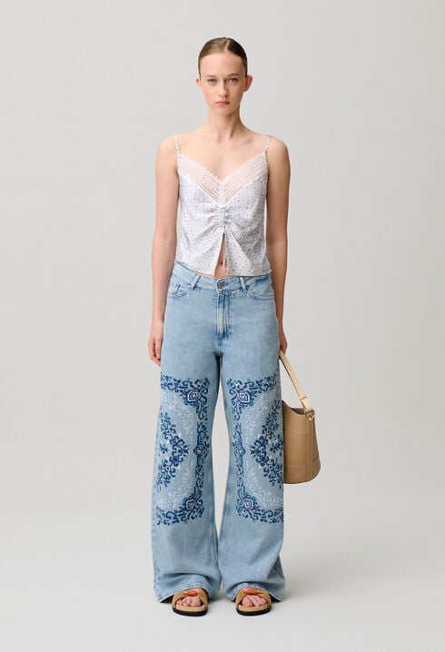 Jean brod&eacute; jambes larges