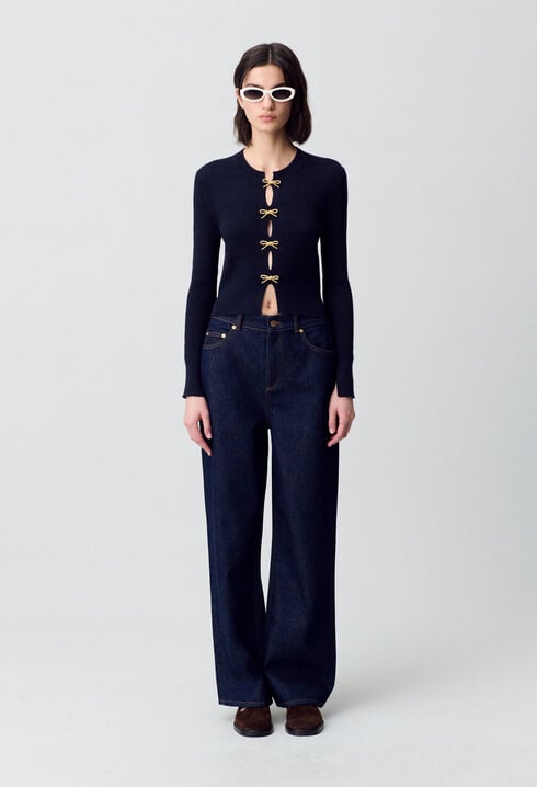 Pull maille fine noeuds