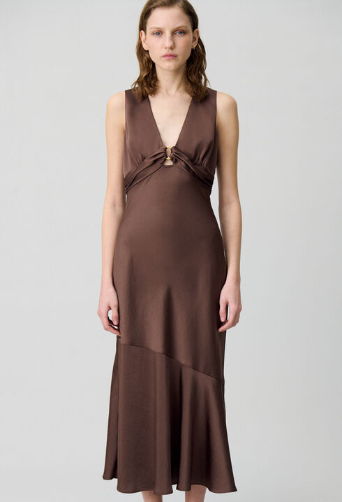 Fließendes Maxikleid