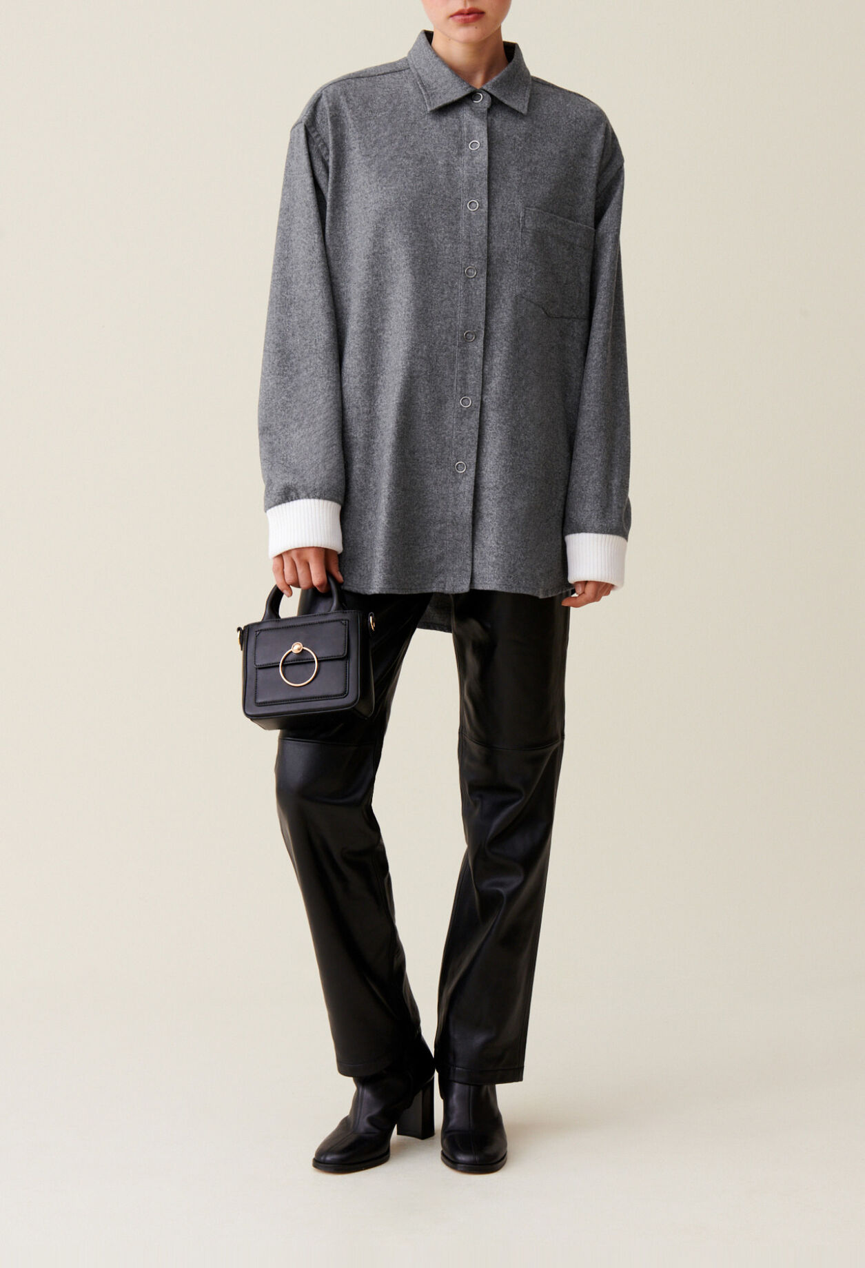 Oversized grey shacket