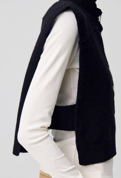 Col maille sans manches