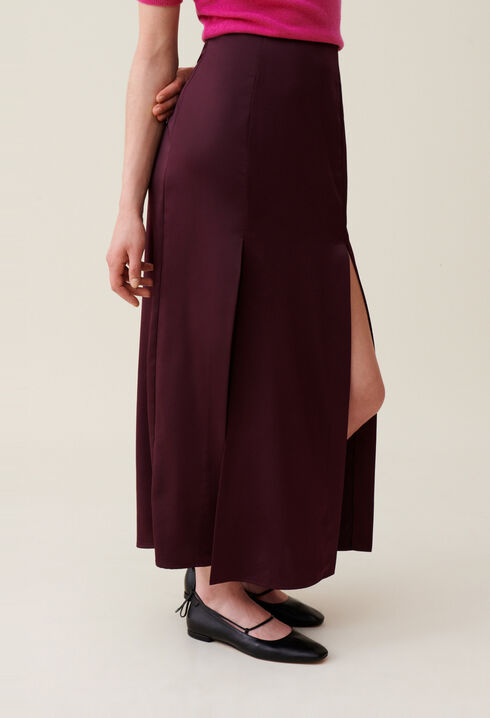 Flowy Pleated Maxi Skirt
