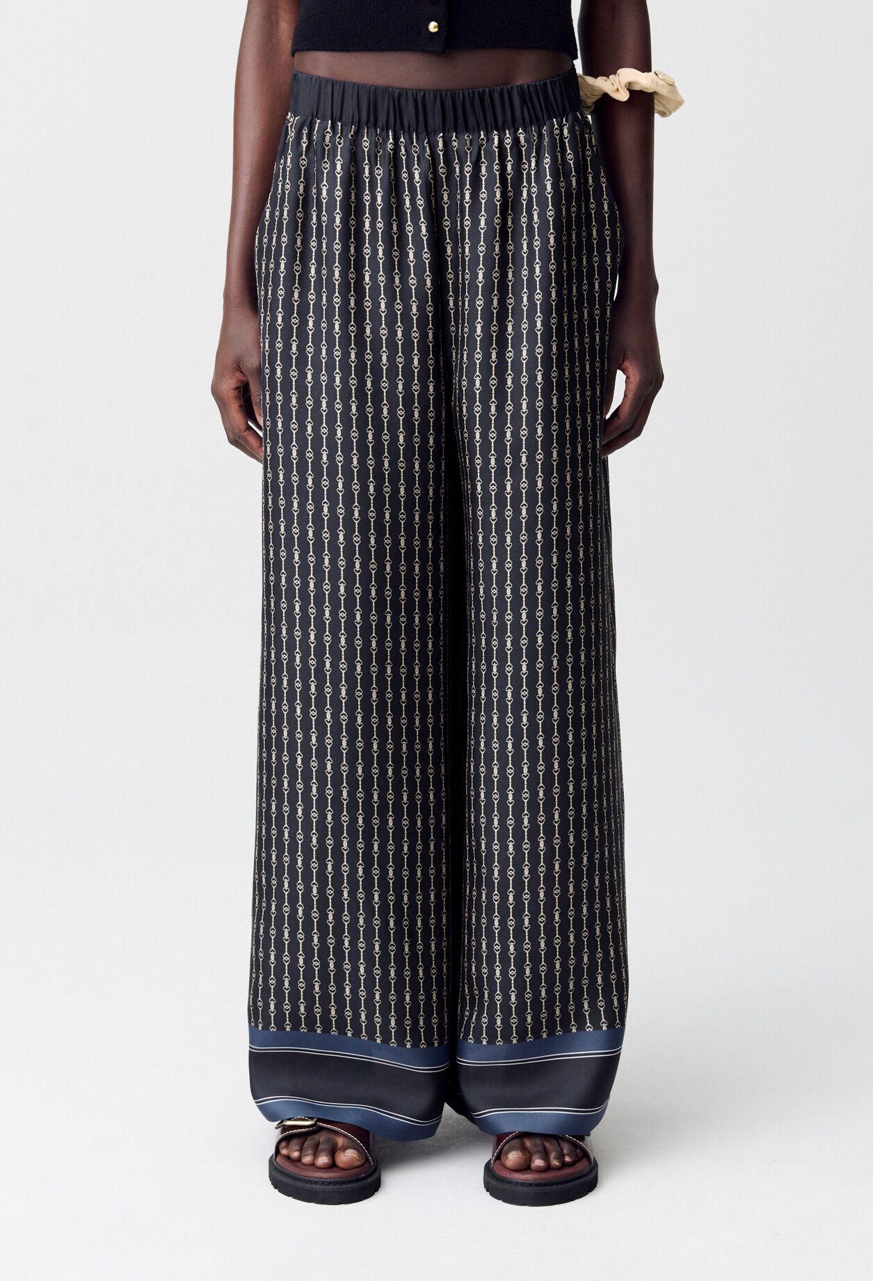 Flie&szlig;ende bedruckte Hose