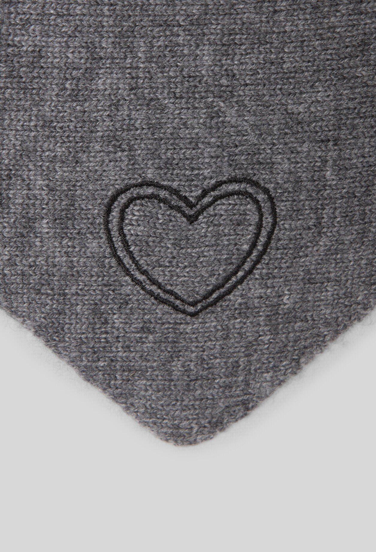 Wool and cashmere scarf