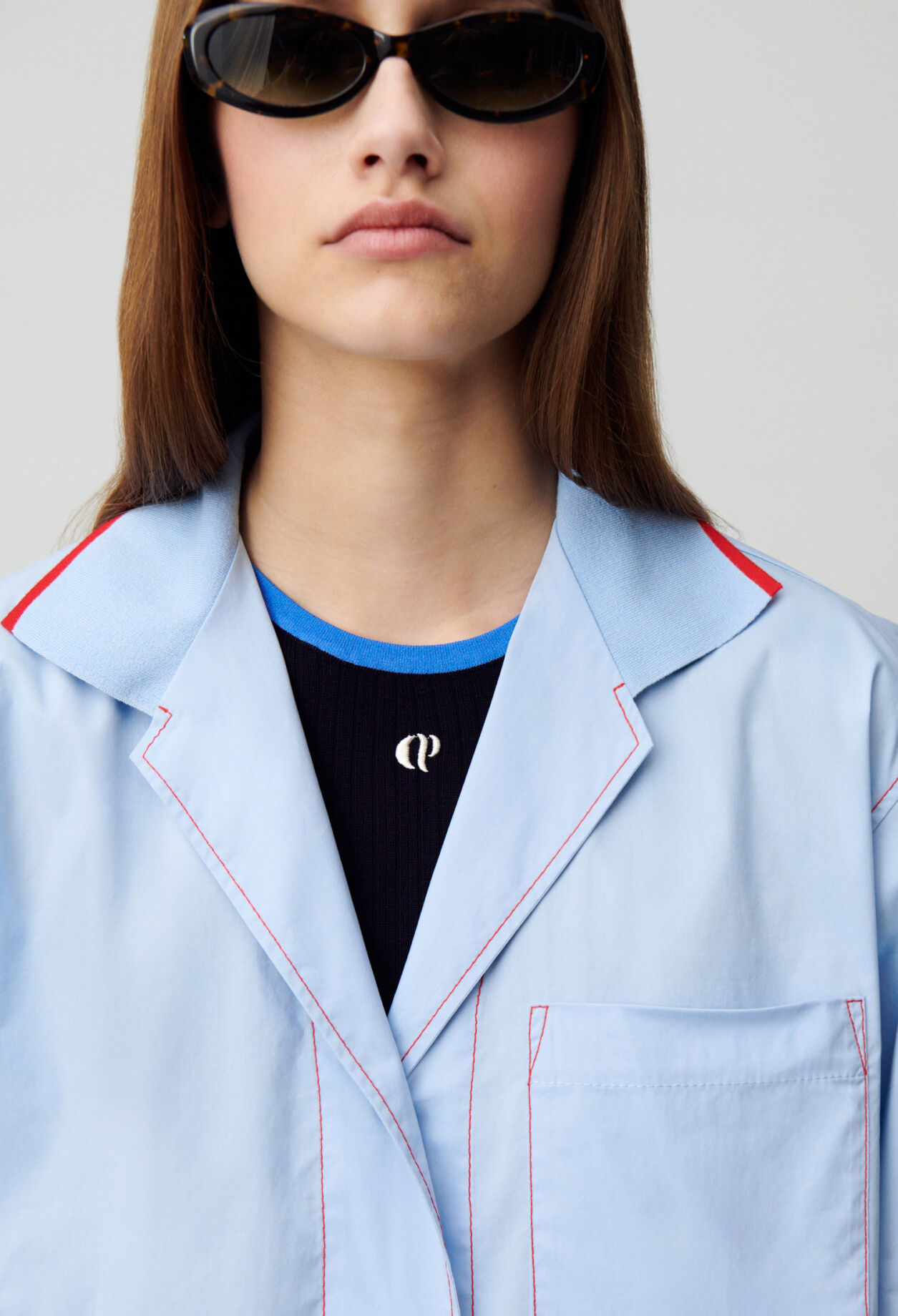 Kontrastierte Oversize-Bluse