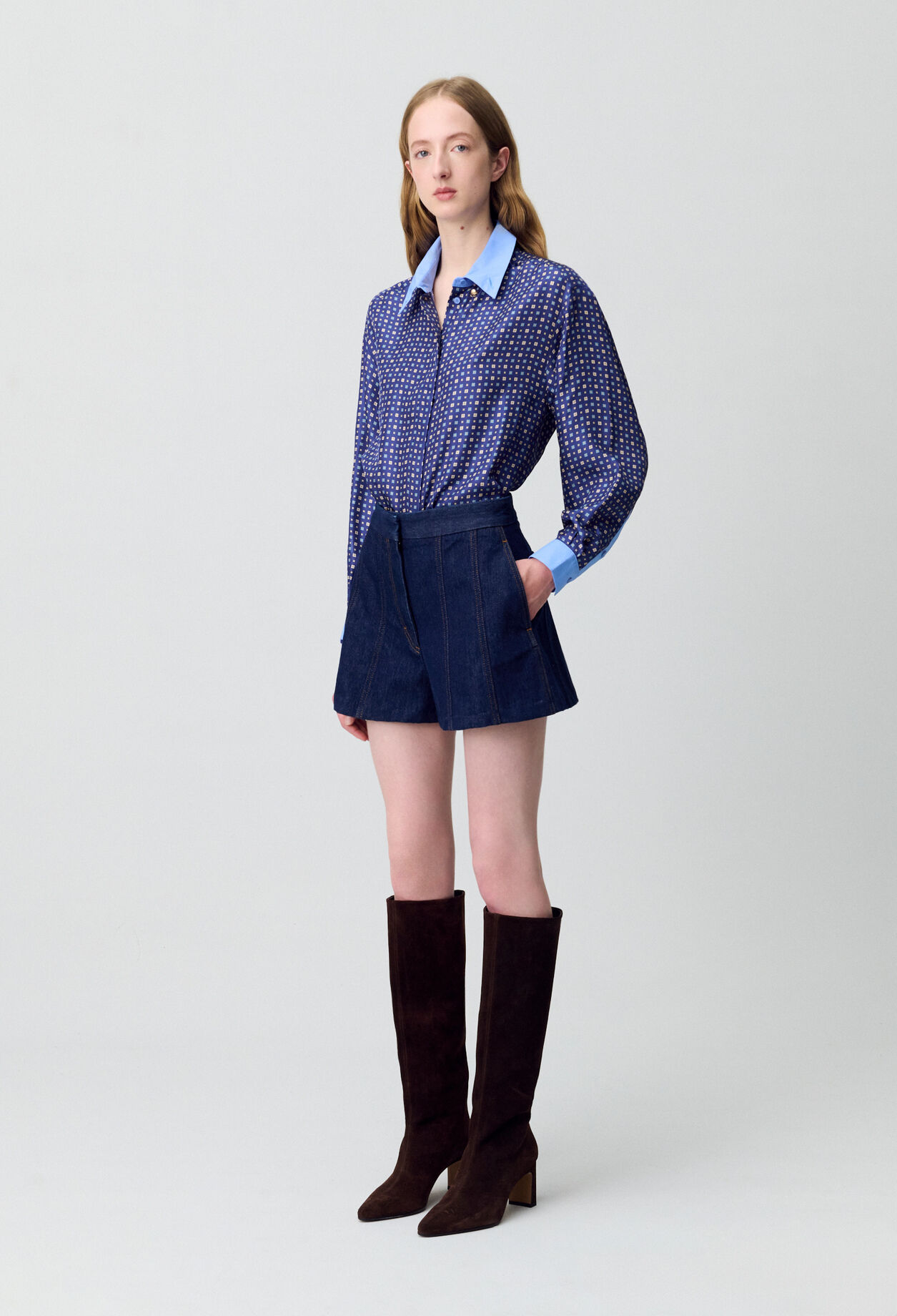 Short court denim brut