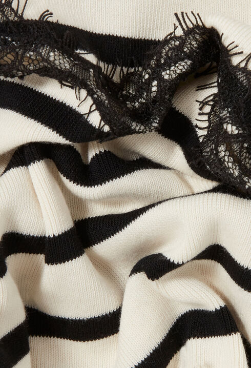 Breton lace T-shirt