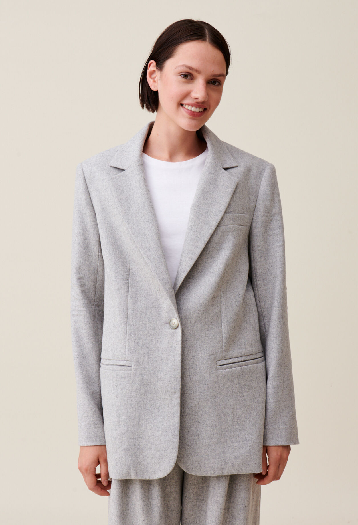 Grauer Blazer aus Wollmischung